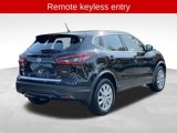 Certified 2022 Nissan Rogue Sport S image 4