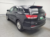 Used 2016 Kia Sorento LX image 5