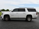 Used 2017 GMC Yukon XL SLT image 4