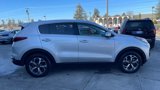 Used 2022 Kia Sportage LX image 3