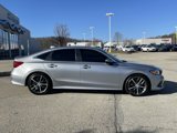 Used 2022 Honda Civic Touring image 2