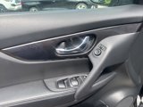 Used 2018 Nissan Rogue SV image 6