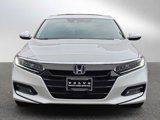Used 2018 Honda Accord Touring image 2