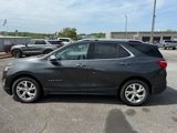 Used 2021 Chevrolet Equinox Premier image 3