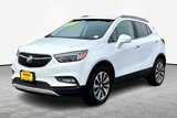 Used 2020 Buick Encore Essence image 2