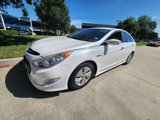 Used 2013 Hyundai Sonata Hybrid image 2