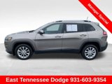Used 2019 Jeep Cherokee Latitude Plus image 4