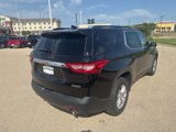 Used 2020 Chevrolet Traverse LT image 3