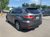 Used 2015 Toyota Highlander XLE image 5