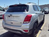 Used 2022 Chevrolet Trax LT w/ Redline Edition image 5