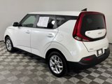 Used 2022 Kia Soul LX w/ Technology Package image 3