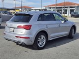 Used 2022 Audi Q5 2.0T Premium w/ Convenience Package image 4