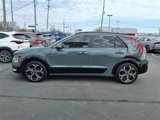 Used 2023 Kia Niro SX Touring image 4