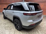 Used 2023 Jeep Grand Cherokee Limited w/ Black Appearance Package image 3