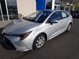 Used 2022 Toyota Corolla LE image 2