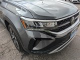 Used 2024 Volkswagen Taos SE image 6