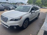 Used 2017 Subaru Outback 3.6R Touring w/ Popular Package #5A image 2