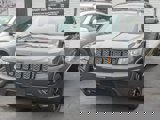 Used 2017 Jeep Grand Cherokee Altitude image 3
