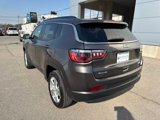 Used 2022 Jeep Compass Latitude image 3