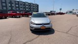 Used 2017 Volkswagen Golf Alltrack image 3