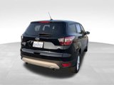 Used 2017 Ford Escape SE image 6
