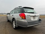 Used 2007 Subaru Outback 2.5i L.L. Bean image 4