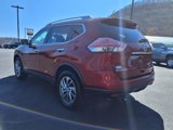 Used 2015 Nissan Rogue SL w/ SL Premium Package image 3