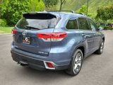 Certified 2019 Toyota Highlander Limited Platinum image 3