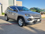 Used 2022 Jeep Compass Latitude image 4