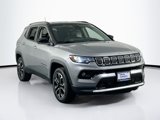 Used 2022 Jeep Compass Limited image 3