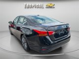 Used 2023 Nissan Altima 2.5 SV image 3
