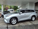 Used 2022 Toyota Highlander LE image 5