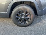 Used 2015 Jeep Cherokee Latitude w/ Comfort/Convenience Group image 5