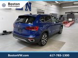 Certified 2024 Volkswagen Taos SE image 4