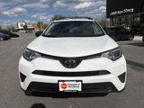 Used 2018 Toyota RAV4 LE image 2