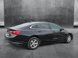 Used 2017 Chevrolet Malibu LS image 4