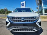 Certified 2022 Volkswagen Taos SEL image 4