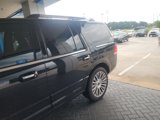 Used 2017 Lincoln Navigator Reserve image 4