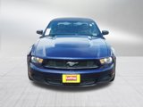 Used 2010 Ford Mustang Convertible image 2