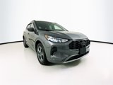 Used 2023 Ford Escape ST-Line image 3
