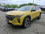 Certified 2024 Chevrolet Trax RS w/ Driver Confidence Package image 3