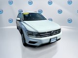 Used 2019 Volkswagen Tiguan SE w/ Panoramic Sunroof Package image 3