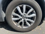 Used 2019 Nissan Rogue SV image 3
