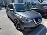 Used 2020 Nissan Kicks SV image 2