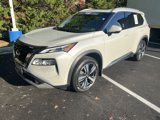 Used 2021 Nissan Rogue SL w/ Premium Package image 5