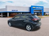 Used 2021 Nissan Kicks S image 3