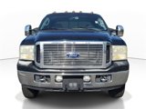 Used 2006 Ford F350 Lariat image 2
