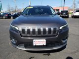 Used 2019 Jeep Cherokee Limited image 2