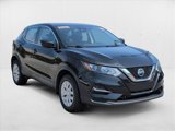 Used 2020 Nissan Rogue Sport S image 3