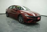Used 2024 Hyundai Elantra SEL image 2